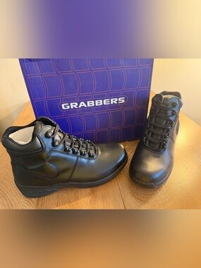 Men’s Grabber High Top Fastener Black Work Boots 9.5 Wide NIB Slip Resistant EC